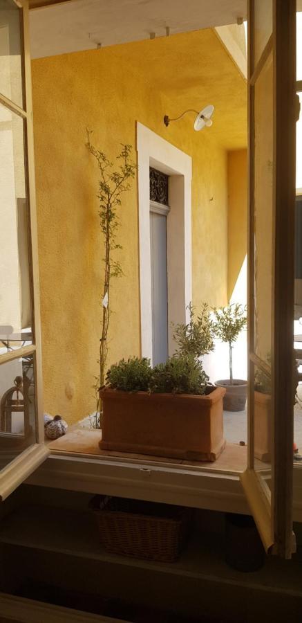 Jolie maison de ville La Petite Magnanerie La Roque-d'Antheron Extérieur photo